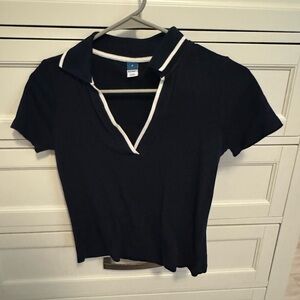Old Navy Fitted collared top - small